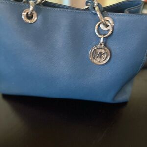 MICHAEL
Michael Kors 2016 Collection
Steel blue